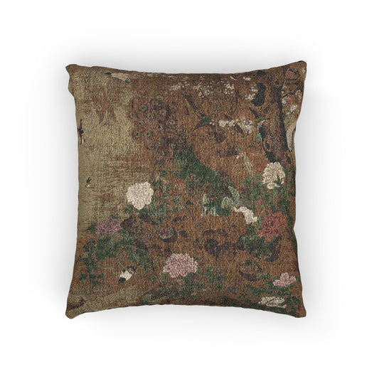 Birds Gather under the Spring Willow Pillow